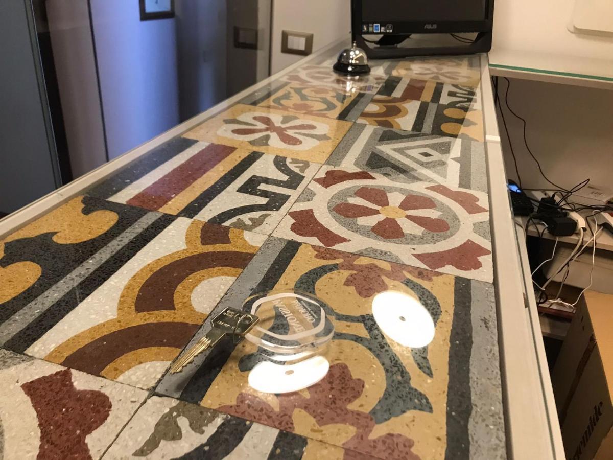 Belmoro - La Dimora Del Capo Bed and Breakfast Palermo Buitenkant foto