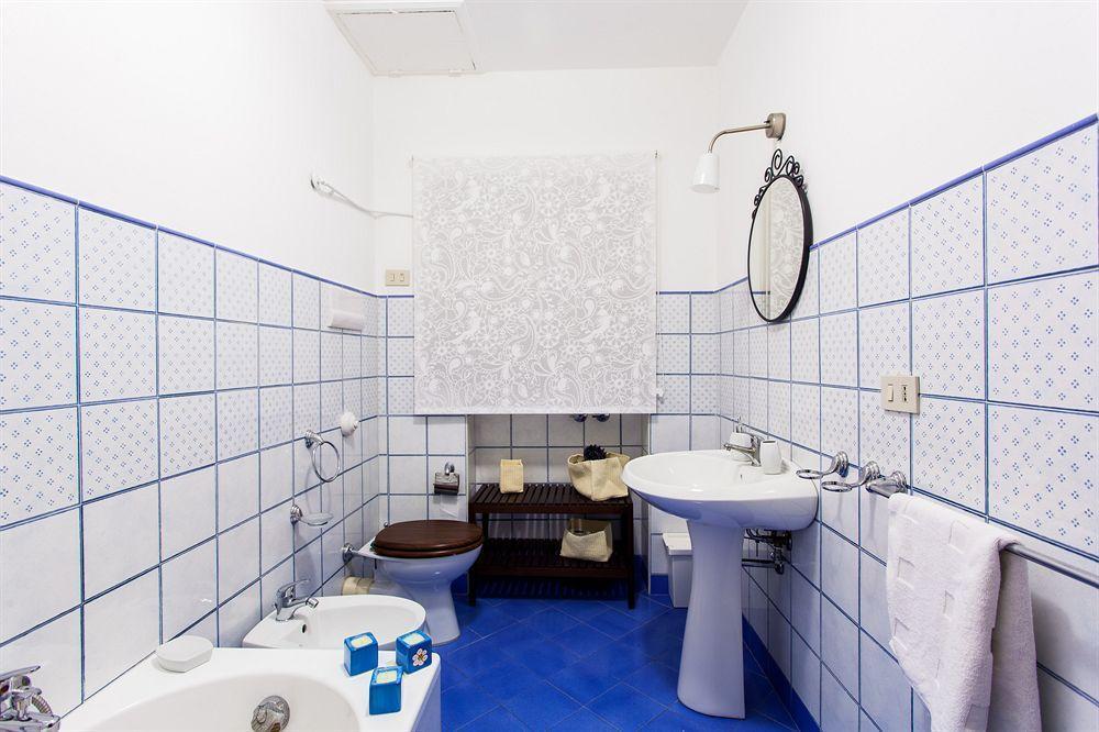 Belmoro - La Dimora Del Capo Bed and Breakfast Palermo Buitenkant foto
