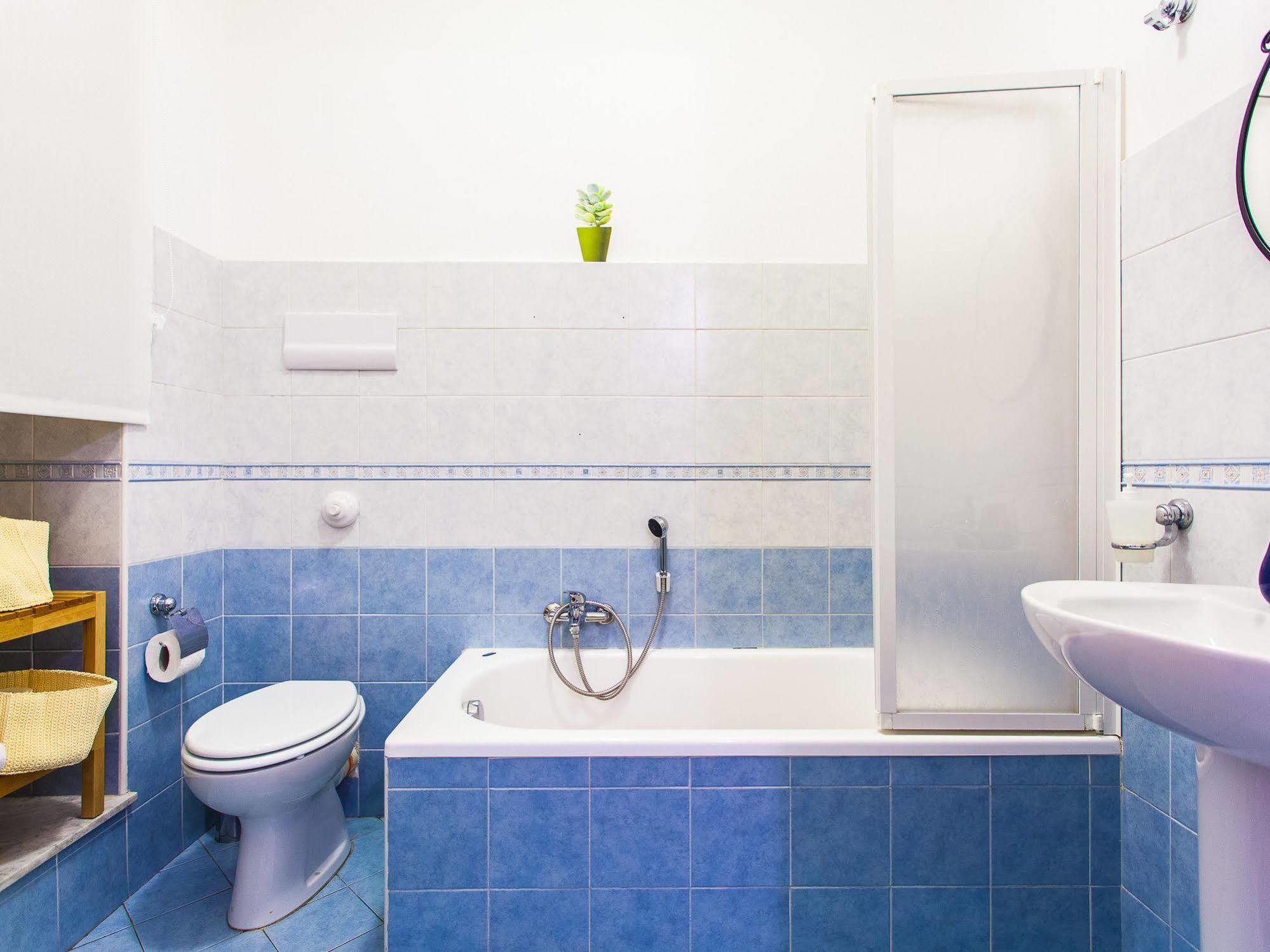 Belmoro - La Dimora Del Capo Bed and Breakfast Palermo Buitenkant foto