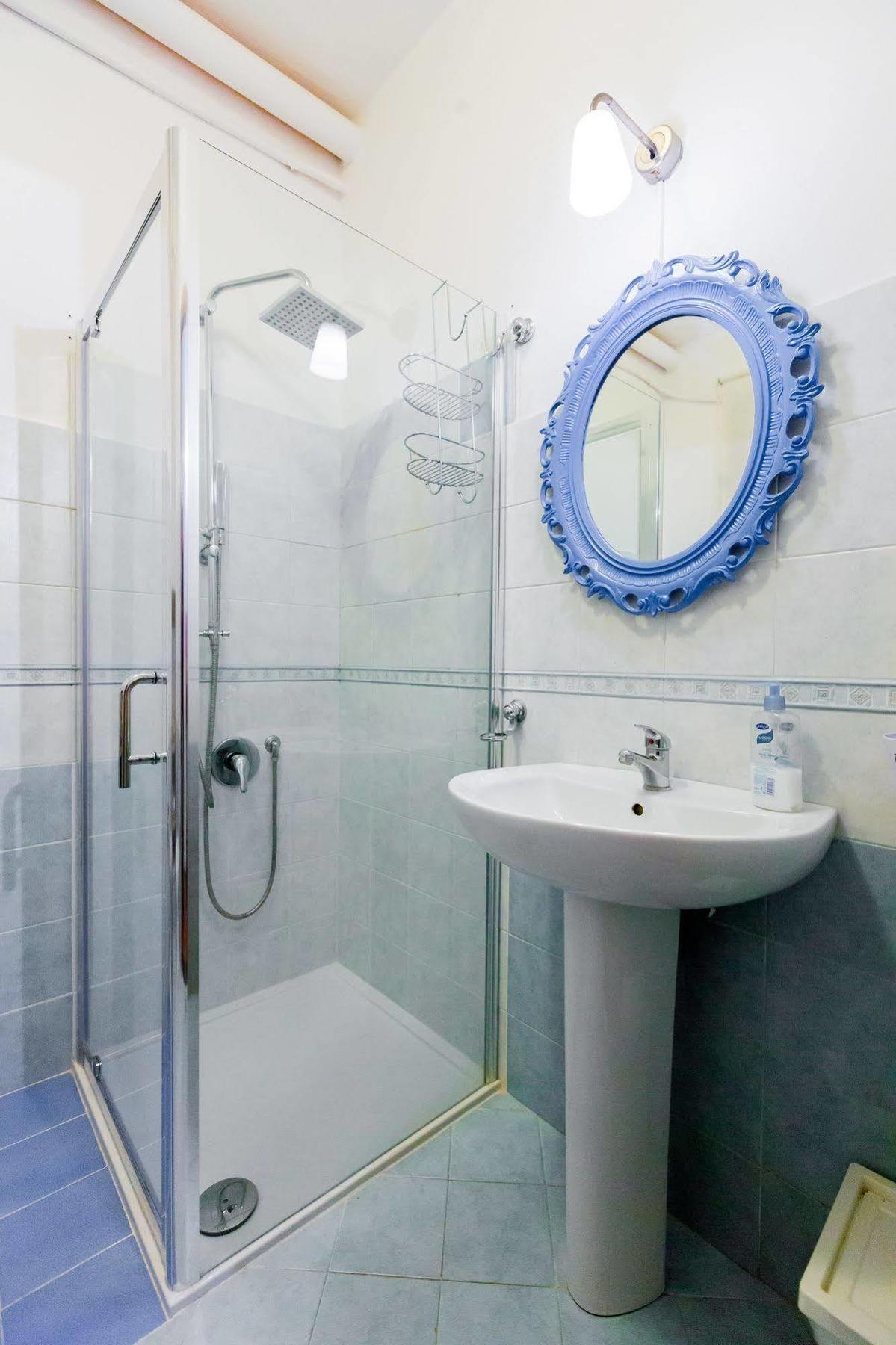 Belmoro - La Dimora Del Capo Bed and Breakfast Palermo Buitenkant foto
